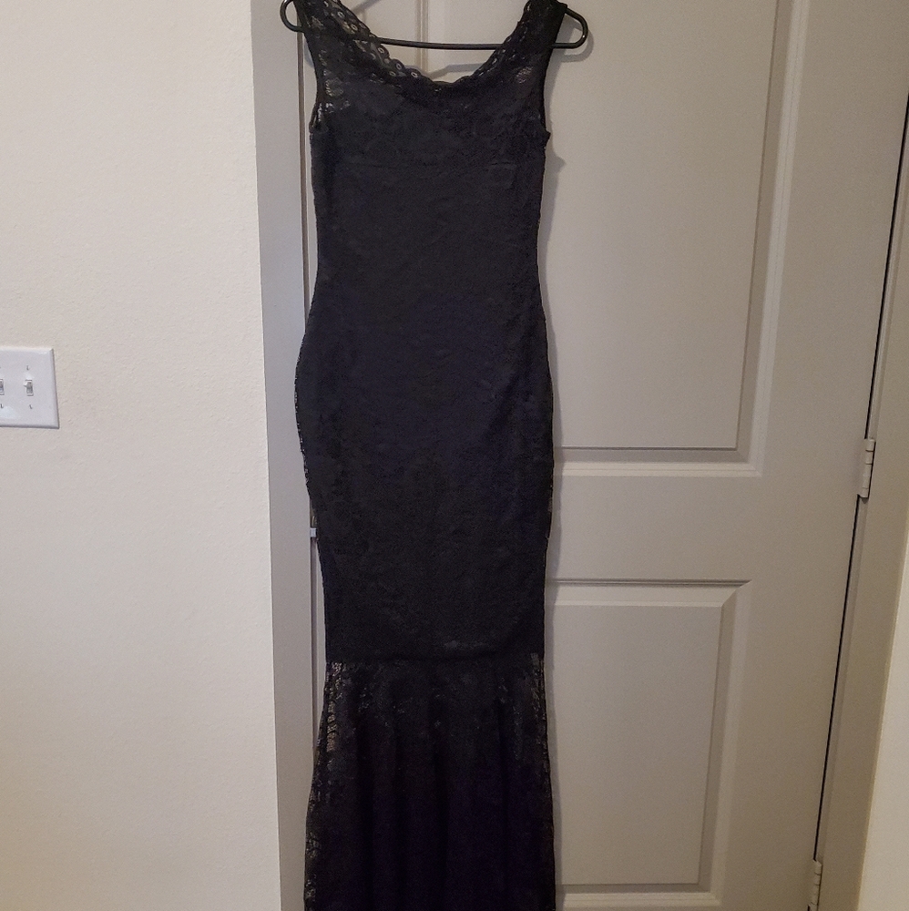 Black lace dress